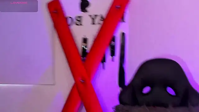 Snapshot of AlekRuizx chatting on September 2025 12:51:01 PM AlekRuizx online show from September 2025 12:51:01 PM