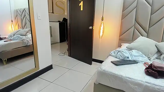 MelodyPons online show from November 2025 12:27:01 PM