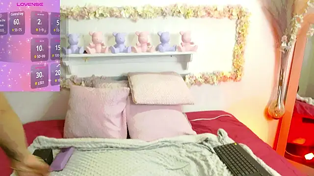 Snapshot of vintoria_cherry chatting on September 2025 12:42:01 PM vintoria cherry online show from September 2025 12:42:01 PM