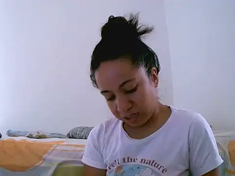abril991 online show from September 2025 06:29:02 PM
