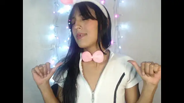 Afrodita 777750 online show from September 2025 03:12:02 PM