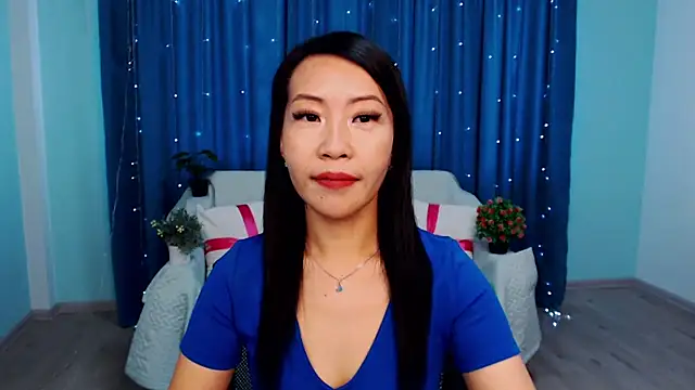 Snapshot of LiaPak chatting on October 2025 03:15:02 AM LiaPak online show from October 2025 03:15:02 AM