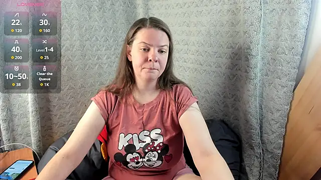 MiaLores online show from October 2025 07:31:01 AM