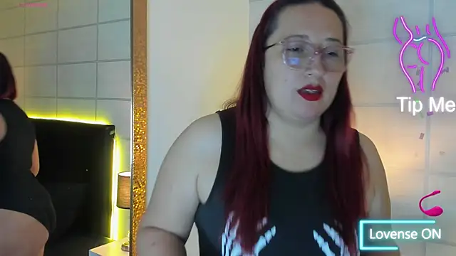 fieryluciana online show from October 2025 04:20:02 AM