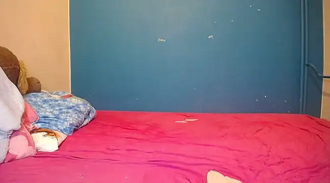 NADINNNE online show from February 2025 03:08:01 PM