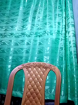 Mistompa24 online show from November 2025 05:01:02 PM