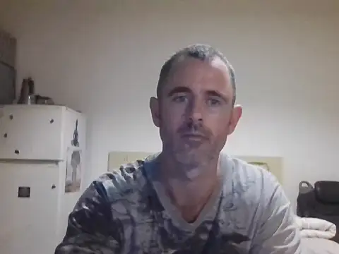 Snapshot of whatYwantMorrre chatting on October 2025 04:18:02 PM whatYwantMorrre online show from October 2025 04:18:02 PM