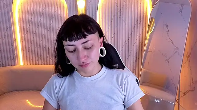 Ultraviolet TP online show from September 2025 03:17:02 AM