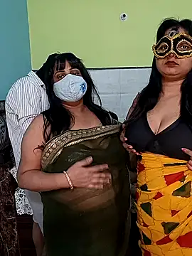 Snapshot of Hot_modal chatting on November 2025 05:22:01 PM Hot modal online show from November 2025 05:22:01 PM