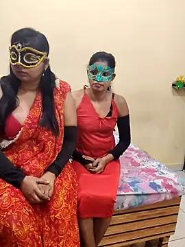 Snapshot of Hot_modal chatting on December 2025 04:57:02 PM Hot modal online show from December 2025 04:57:02 PM