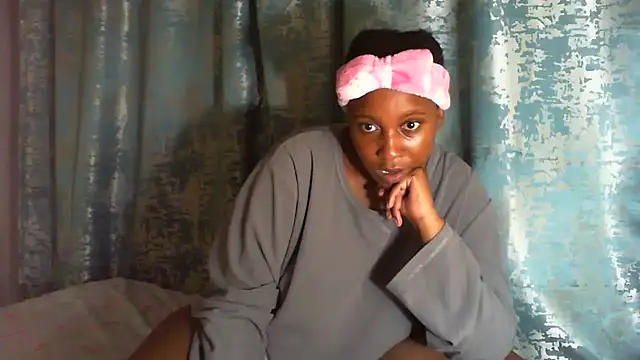 Sweetchocolate38 online show from September 2025 09:17:02 PM