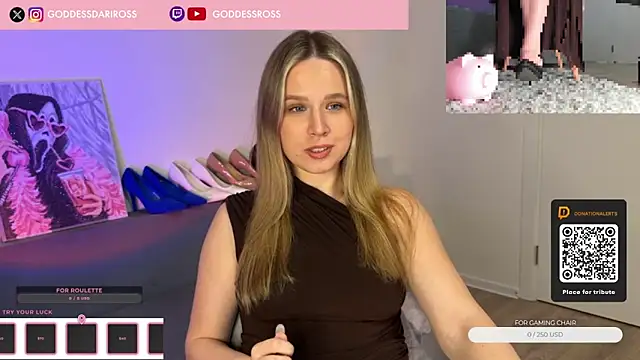 Snapshot of GoddessRoss chatting on November 2025 06:18:02 PM GoddessRoss online show from November 2025 06:18:02 PM