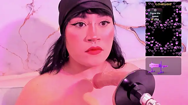 Snapshot of mia_yeager chatting on October 2025 08:53:02 PM mia yeager online show from October 2025 08:53:02 PM