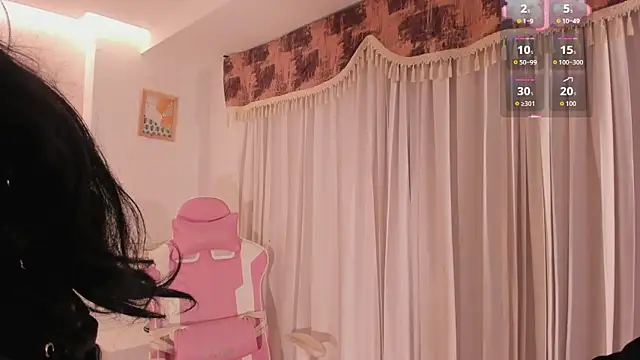 Snapshot of mia_yeager chatting on November 2025 03:40:02 AM mia yeager online show from November 2025 03:40:02 AM