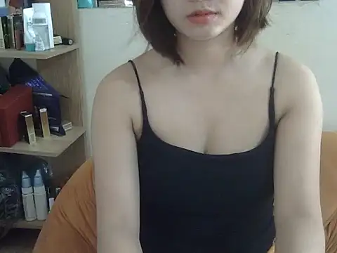 Snapshot of anna-sweet69 chatting on October 2025 03:12:02 AM anna-sweet69 online show from October 2025 03:12:02 AM