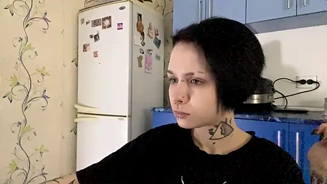 Snapshot of CandaceBlaze chatting on November 2025 08:07:01 PM CandaceBlaze online show from November 2025 08:07:01 PM