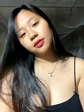 Snapshot of maianhcute chatting on October 2025 01:25:02 AM maianhcute online show from October 2025 01:25:02 AM