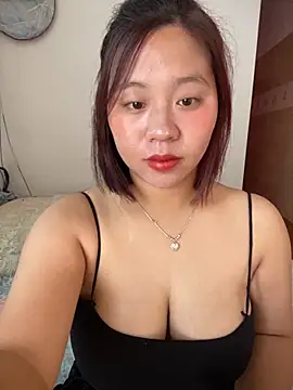 Snapshot of maianhcute chatting on October 2025 01:49:01 AM maianhcute online show from October 2025 01:49:01 AM