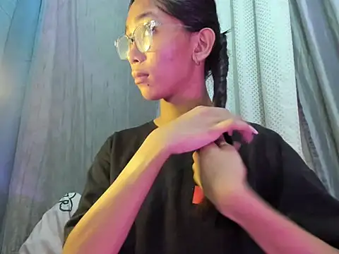 Snapshot of Aiko_shemalexxx chatting on September 2025 10:18:02 AM Aiko shemalexxx online show from September 2025 10:18:02 AM