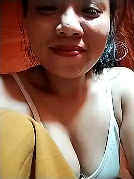 Snapshot of venu00 chatting on October 2025 12:44:02 PM venu00 online show from October 2025 12:44:02 PM