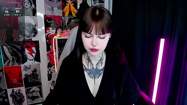 Morana Batt online show from October 2025 01:49:01 AM