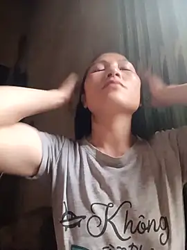 YAYAA-502 online show from October 2025 09:51:02 AM