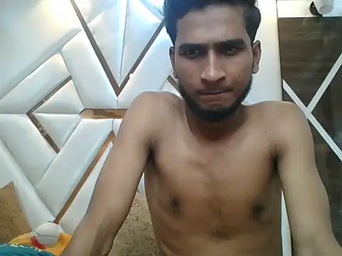 lily 9900 online show from October 2025 08:18:02 PM