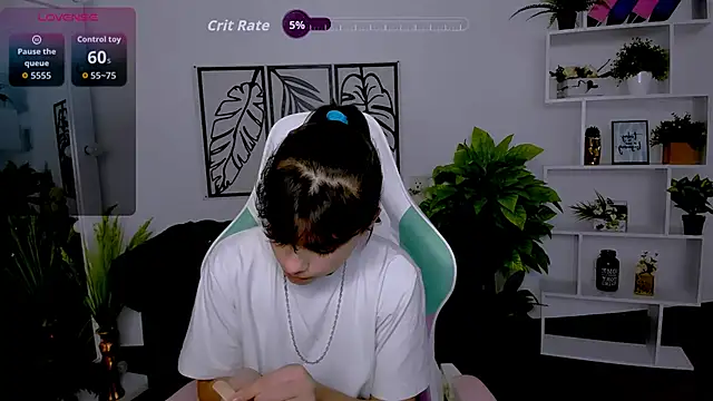 Cocoa Sins online show from October 2025 05:57:02 AM