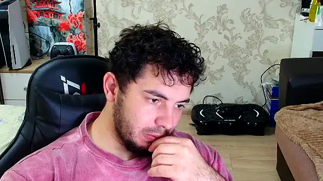 Sam Gladiator online show from November 2025 12:58:02 PM