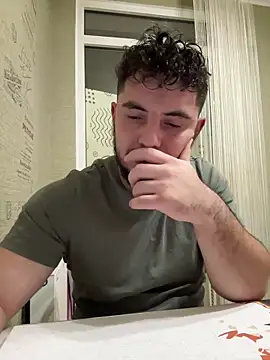 Sam Gladiator online show from November 2025 07:46:02 PM