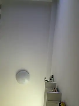 Snapshot of Seriy43 chatting on October 2025 07:41:02 AM Seriy43 online show from October 2025 07:41:02 AM