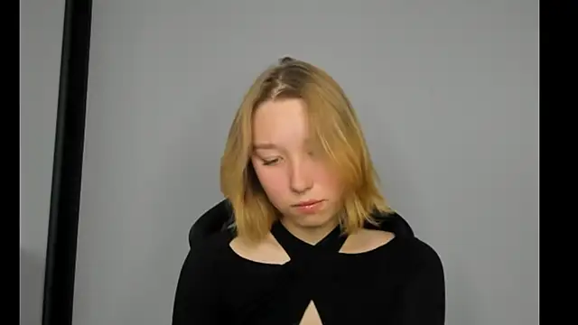 Snapshot of Agatha_May chatting on October 2025 11:11:01 AM Agatha May online show from October 2025 11:11:01 AM