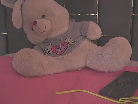 Doll kata  online show from October 2025 01:44:01 PM