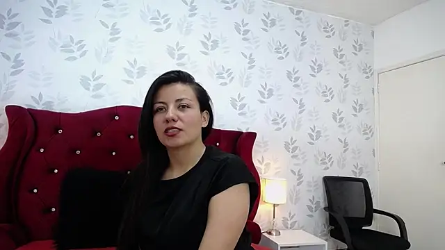 MargarettCooper online show from October 2025 02:04:01 PM