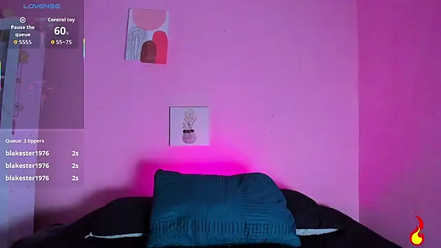 Snapshot of Georgina_Ferri_ chatting on October 2025 06:01:01 PM Georgina Ferri online show from October 2025 06:01:01 PM