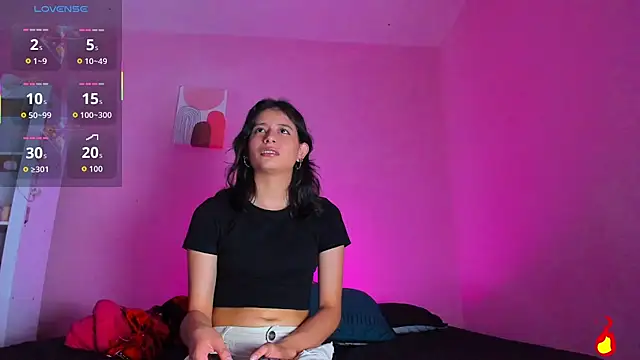 Snapshot of Georgina_Ferri_ chatting on October 2025 05:14:02 PM Georgina Ferri online show from October 2025 05:14:02 PM