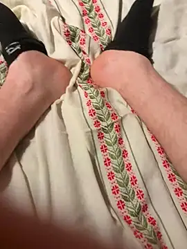 A2221aw online show from November 2025 12:13:01 AM