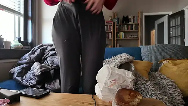 Snapshot of knottybunny chatting on October 2025 01:32:01 PM knottybunny online show from October 2025 01:32:01 PM