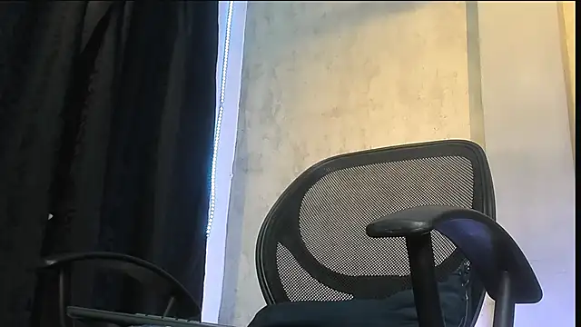 Snapshot of Manuel_FPG chatting on November 2025 02:44:01 AM Manuel FPG online show from November 2025 02:44:01 AM