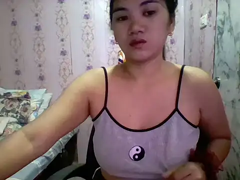 Snapshot of Rosette0516 chatting on October 2025 12:27:01 AM Rosette0516 online show from October 2025 12:27:01 AM