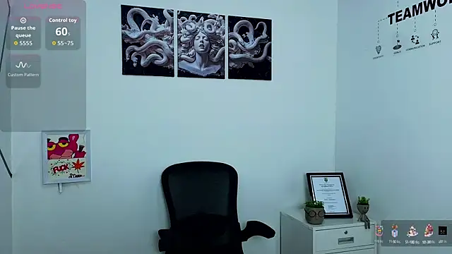 Snapshot of melody-rouss chatting on October 2025 10:14:01 AM melody-rouss online show from October 2025 10:14:01 AM