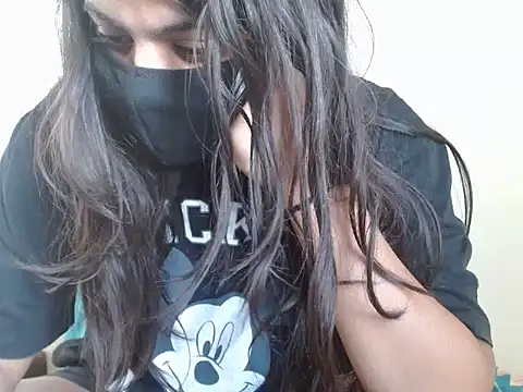 Vaani Singha online show from October 2025 09:09:01 AM