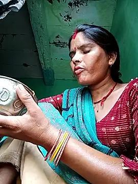 Snapshot of Sexy_queeny chatting on September 2025 06:26:02 AM Sexy queeny online show from September 2025 06:26:02 AM