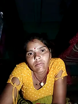 Snapshot of Sexy_queeny chatting on September 2025 04:52:02 PM Sexy queeny online show from September 2025 04:52:02 PM