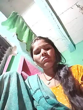 Snapshot of Sexy_queeny chatting on October 2025 03:43:01 PM Sexy queeny online show from October 2025 03:43:01 PM