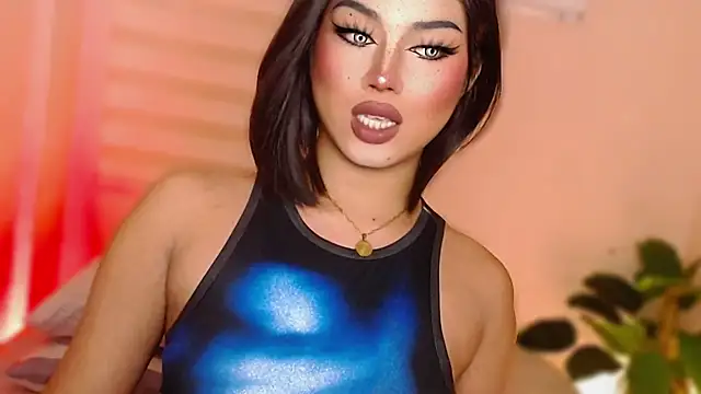 Snapshot of MissRumi_Hunter chatting on November 2025 07:24:01 PM MissRumi Hunter online show from November 2025 07:24:01 PM