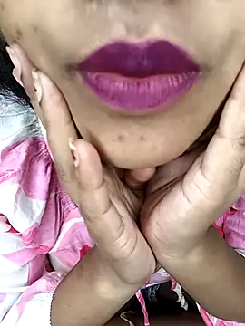 Cute Anisha1 online show from September 2025 10:25:02 PM