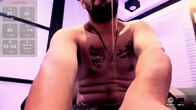 JhoanMontes online show from October 2025 03:59:02 AM