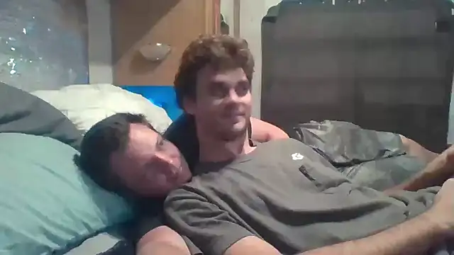 DeafGuyProud389 online show from September 2025 12:10:02 AM