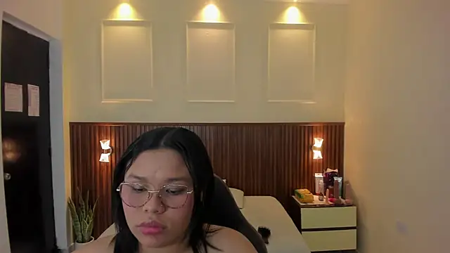 CYNTHIA HILL1 online show from September 2025 03:07:02 AM